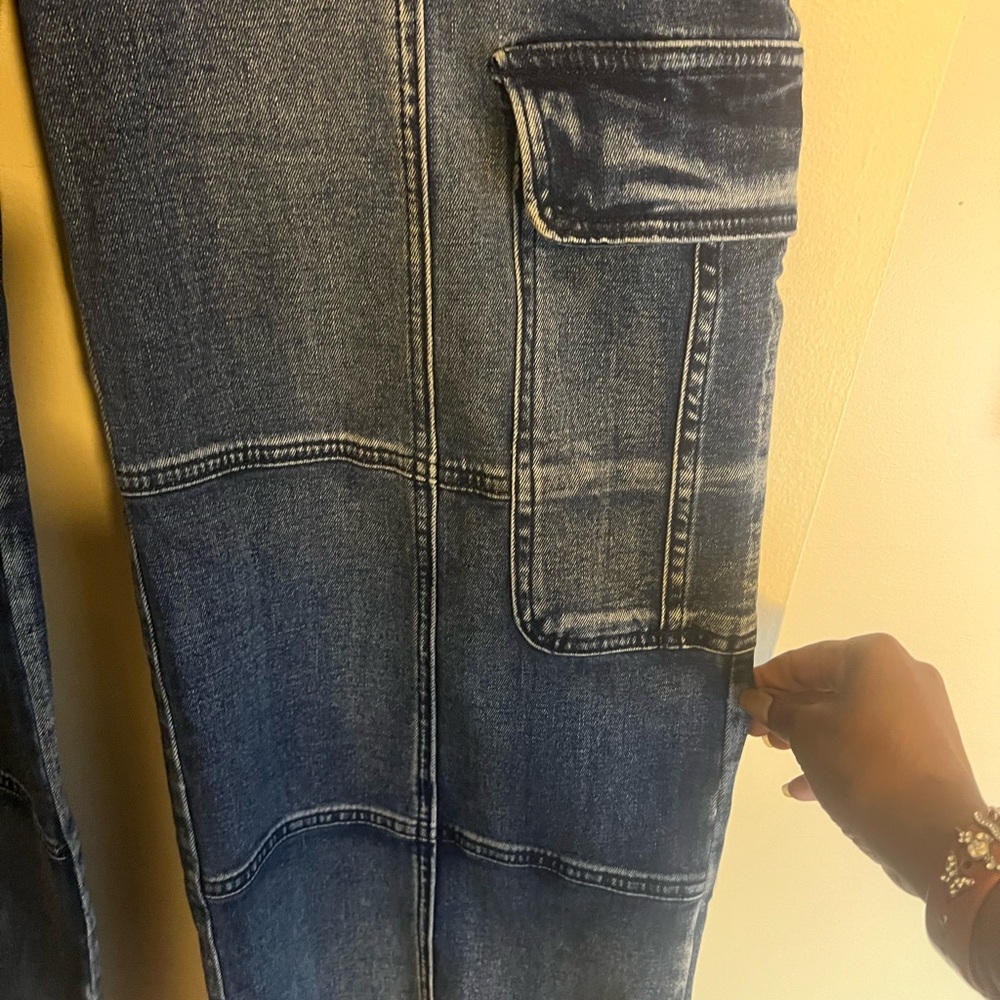 Low Stretch Cargo Straight Leg Jeans - Dark Wash - Picture 8 of 10